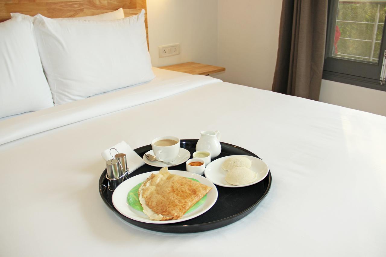 Hotel Oyo Flagship 584 Santacruz East à Mālād Extérieur photo
